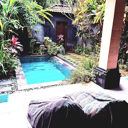 Sari House Ubud Экстерьер фото